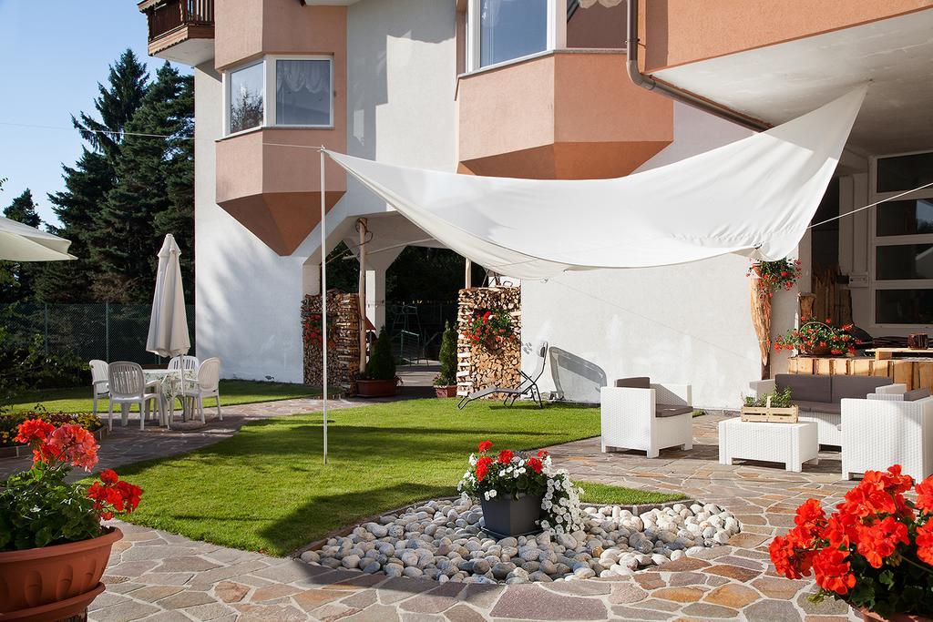 Hotel Scoiattolo Baselga di Pine Exterior photo